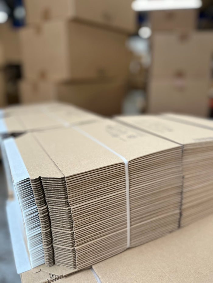 Image of Lil packaging envelope mailers stacked